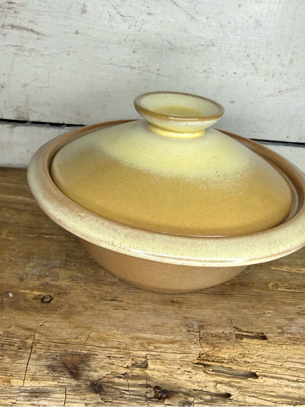 Vintage Frankoma 2 Qt Round Covered Casserole Plainsman Gold EUC